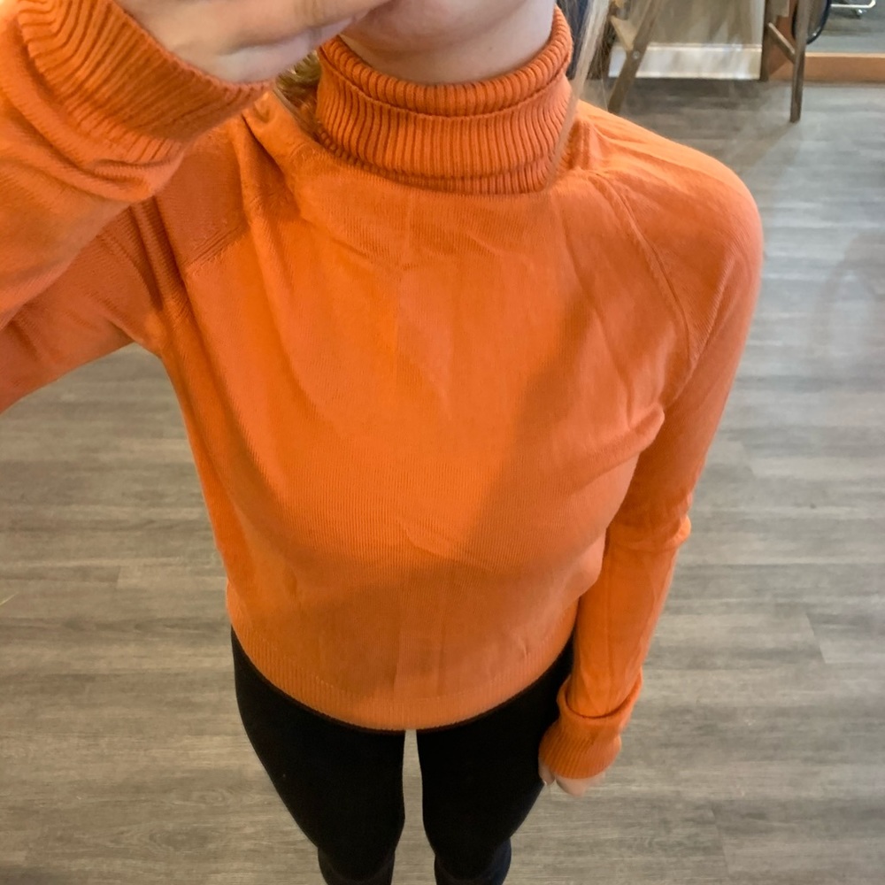 turtleneck top
